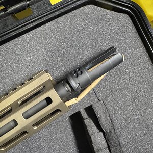 Geissele-14.5-URG-i-AR-15-Rifle-03.jpg