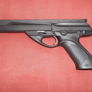 BerettaU22.jpg
