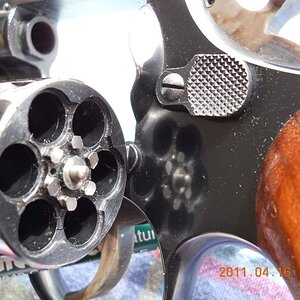 guns008.jpg