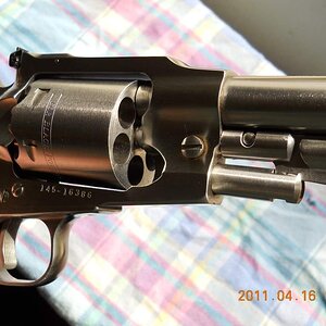 guns040.jpg