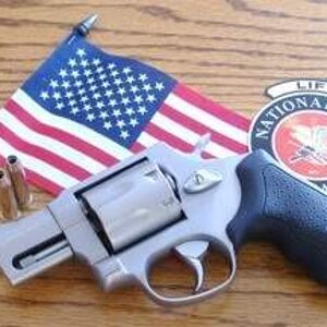 Pistols08004.jpg