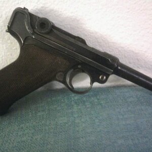 luger2.jpg